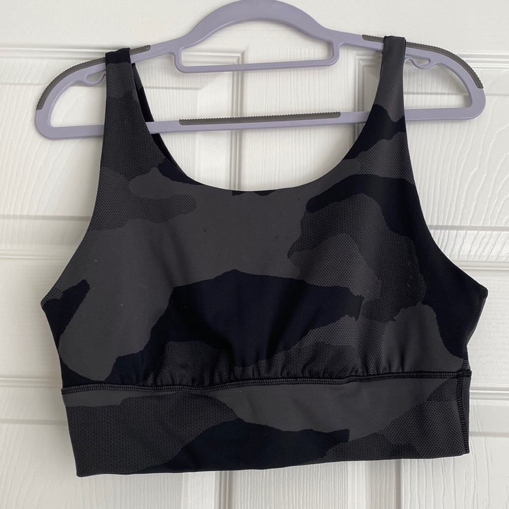 Sports bra